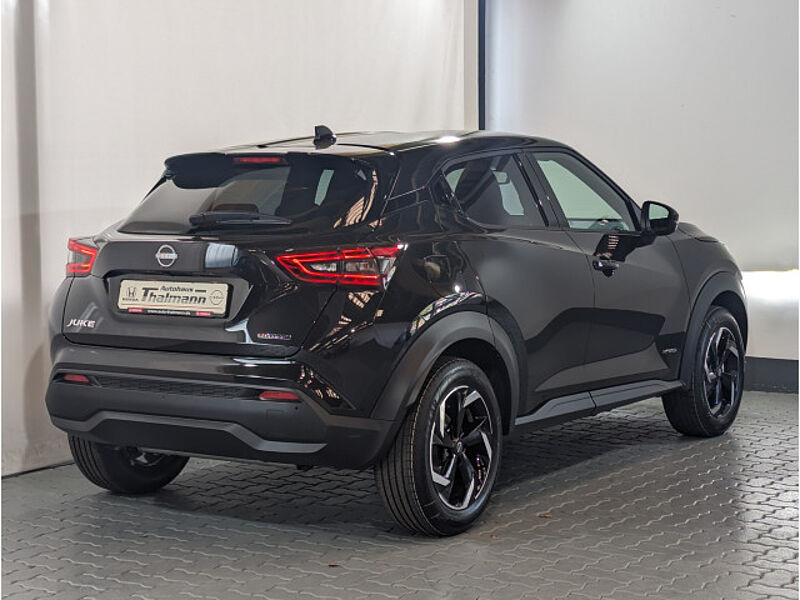 Nissan Juke 1.6 Hybrid, N-Connecta, Connect Navi, Winter-Paket