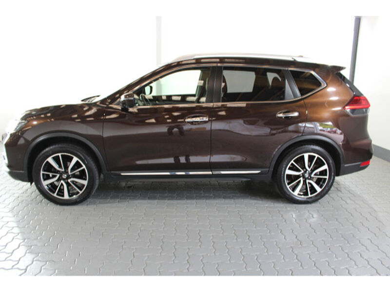 Nissan X-Trail 1.6 DIG-T Tekna 4x2, Leder, Bose