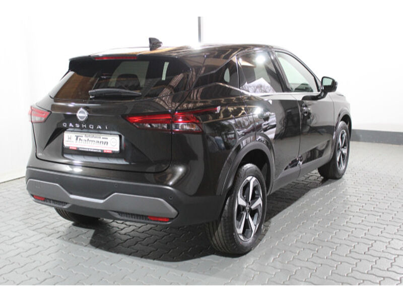 Nissan Qashqai 1.3 DIG-T MHEV Xtronic N-Connecta