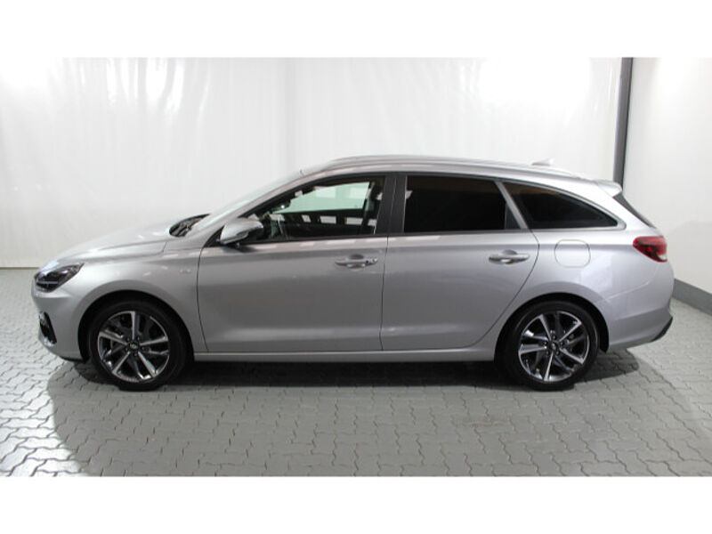 Hyundai i30 cw 1.5 T-GDI Trend Mild-Hybrid 7Gang DCT , LED, Navi, AHZV