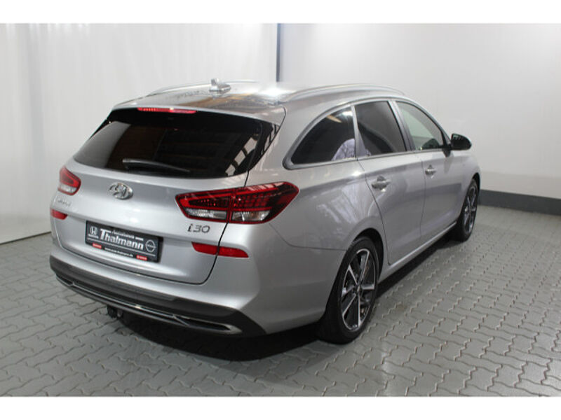 Hyundai i30 cw 1.5 T-GDI Trend Mild-Hybrid 7Gang DCT , LED, Navi, AHZV